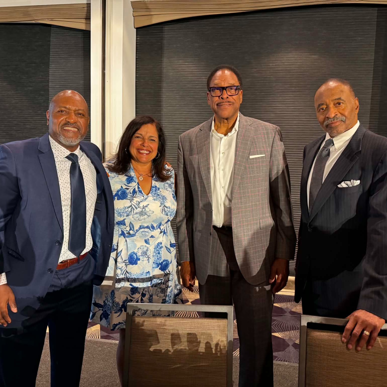Vineeta and Henry Lake celebrate one of Minnesota's greatest:   Dave Winfield