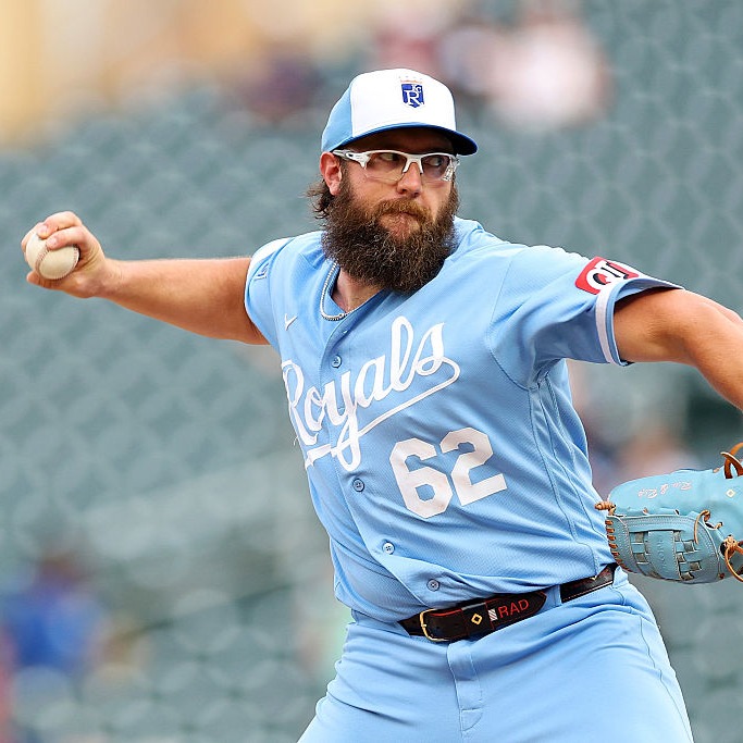 Randy Dobnak emerges from nowhere to baffle the Twins on Wednesday night.