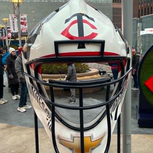 Twins pound the A's and what the hell happened to the Minnesota Lynx on Monday night?