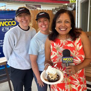 Sweet treats on the WCCO Radio porch with Bridgeman’s Ice Cream!