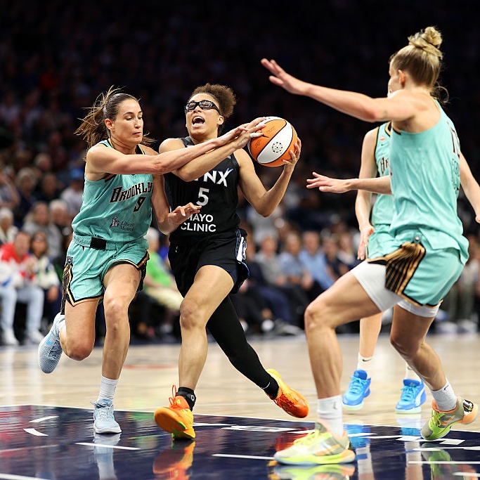 Henry Lake recaps Olivia Miles record Sunday, Twins woes (and wins) and more!
