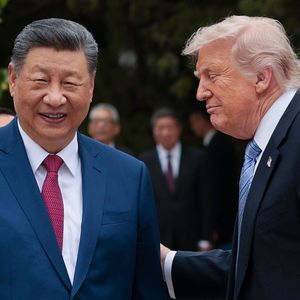 Elizabeth Schulze on AI, Xi Jingping visit, gas & diesel on the rise!