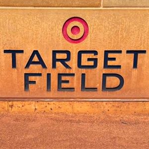 Twins 1st Pitch:   Getting set for Fan Appreciation Weekend at Target Field