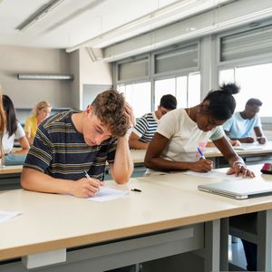 Why are Minnesota student test scores so low?
