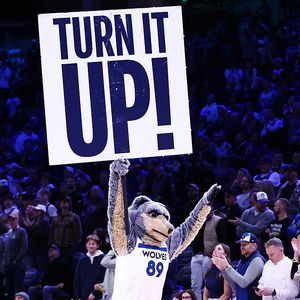 Meet new Timberwolves Reporter, Sean Durcellus!