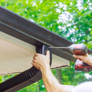 Thoughts on T Lock Shingles, Changing Trends in Deck Material, Solar Shingles in Minnesota