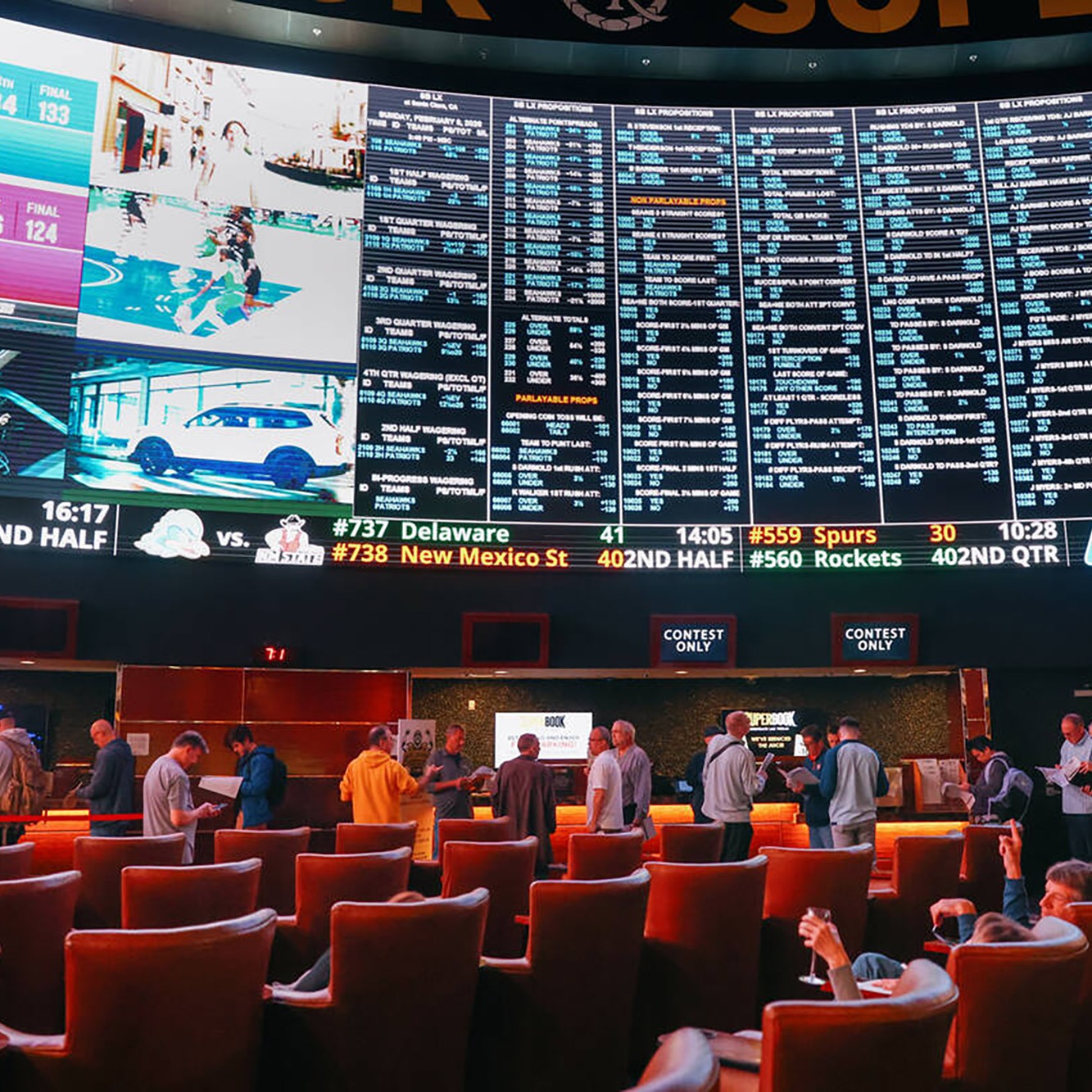 What does Eyan Shander look at when betting Super Bowl LX?