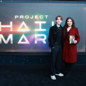 Wolves with a weird win, Project Hail Mary!, Bite of the Night and Headlines