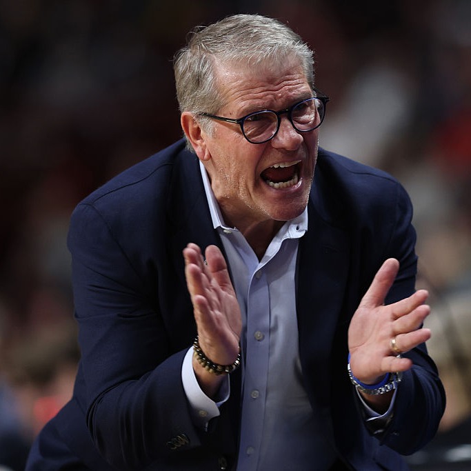 A Shouting Match Broke Out at a Hoops Contest