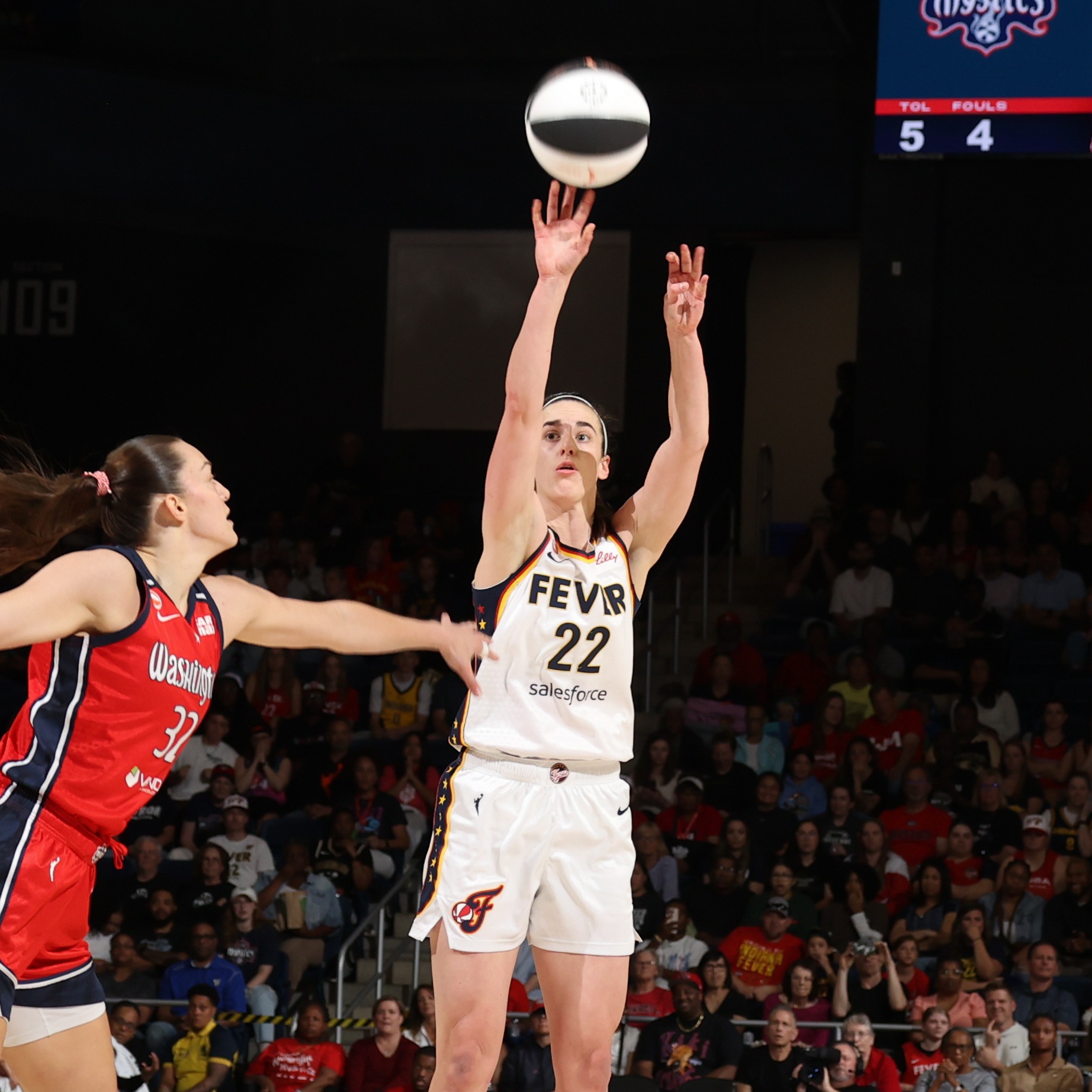 The WNBA has a Caitlin Clark problem, Trump has a meltdown, Bite of the Night and Headlines