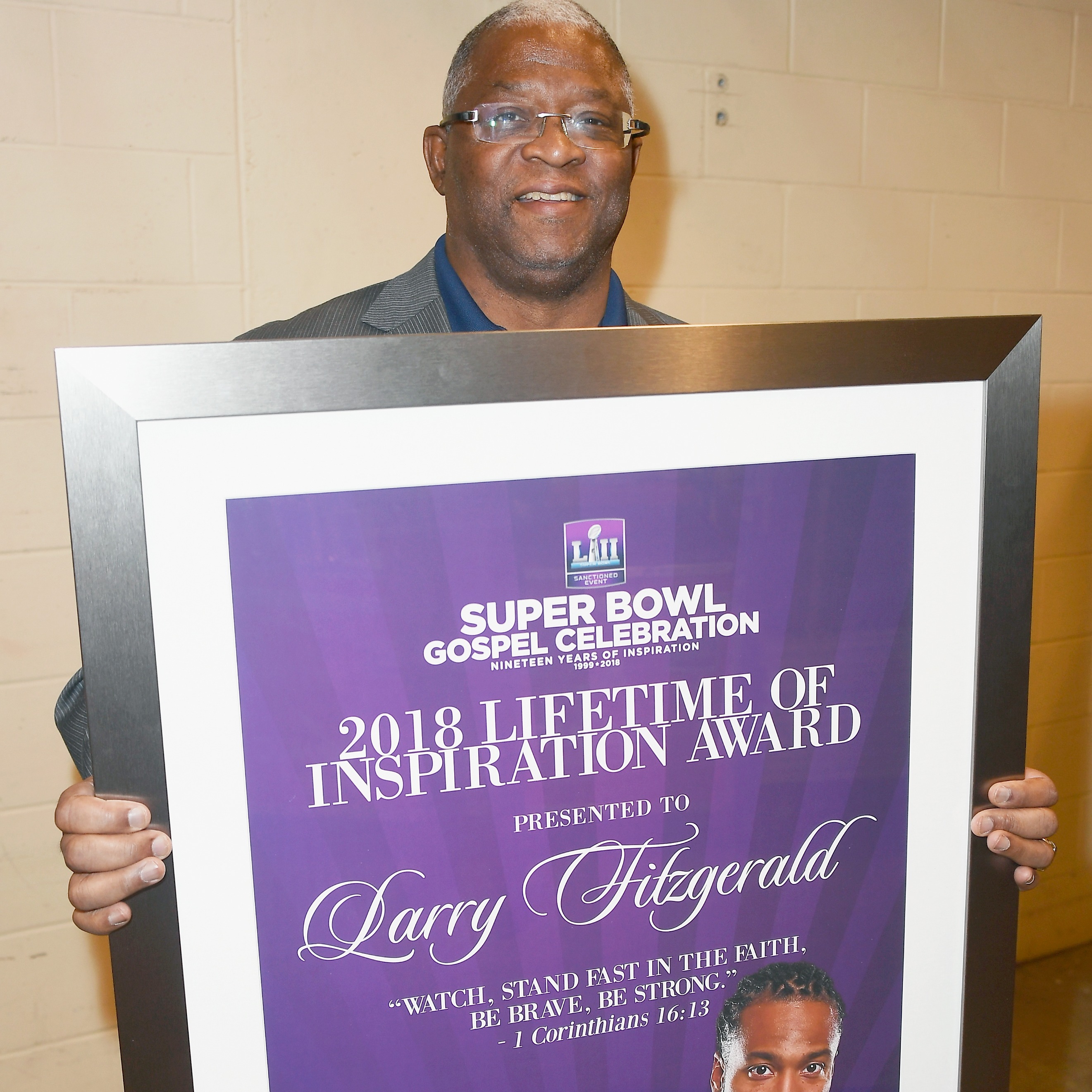 How will Larry Fitzgerald Sr.'s friends remember him?