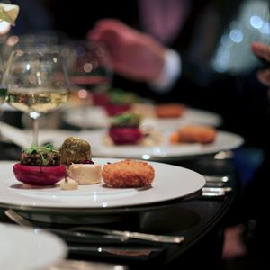 Is Minneapolis a food hub?