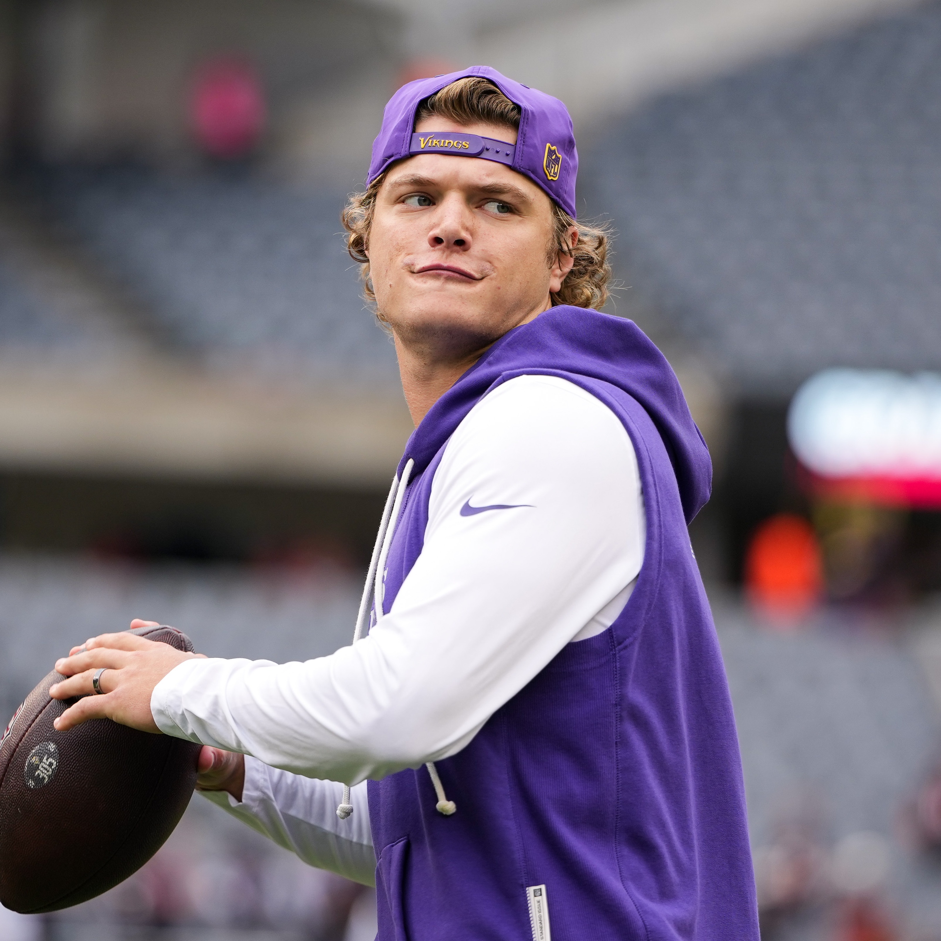 Did the Vikings fail JJ McCarthy, and Gophers with a nice win over the weekend.