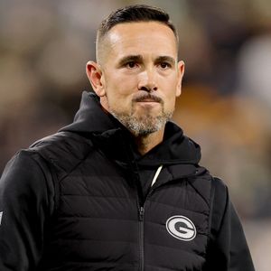 Why does  Eytan Shander feel attacking Green Bay this week is a smart choice?