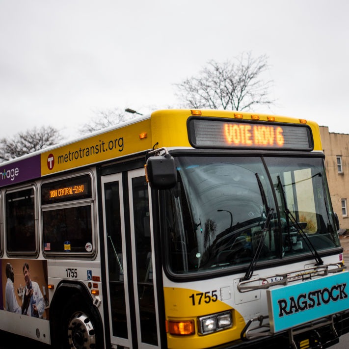 The DeRush-Hour Headlines - Should SW Transit be folded into Metro Transit?