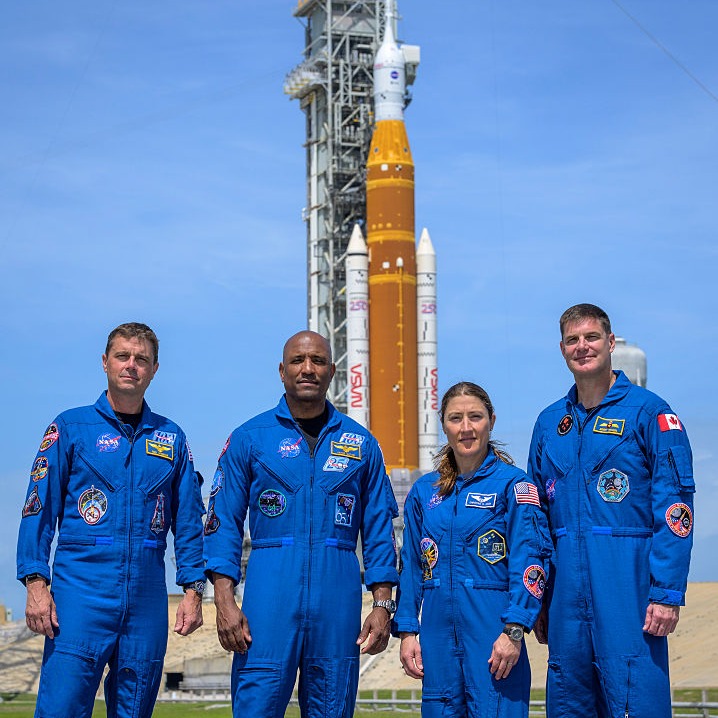 Wednesday Hour 3: The DeRush-Hour Headlines & the Artemis II launch