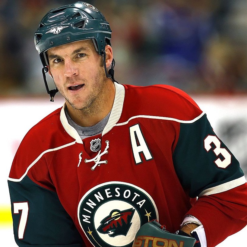 St. Thomas engineering students try to make hockey safer - Wes Walz