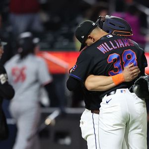 Friday Hour 2: Card DeSharks and the battlin' Twins