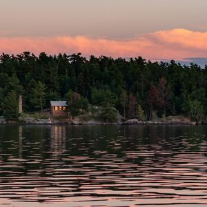Tuesday Hour 2: what's your favorite MN Summer getaway? And pastries for the stars on DeRusha Eats!