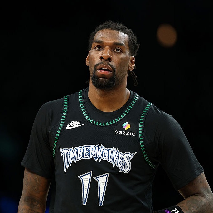 Star Tribune's Chris Hine breaks down the Wolves/Hornets trade