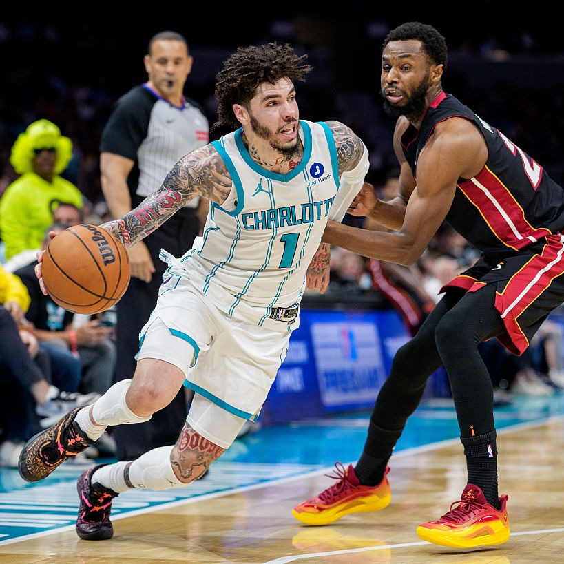 Thursday Hour 2: Chris Hine breaks down the Wolves trade & Gerald Klass is getting ready for Taste of Minnesota!