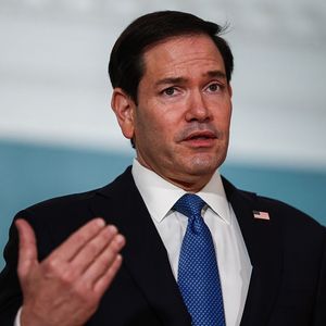 Can you agree with a deportation and still criticized the Fed's using it as a prop?