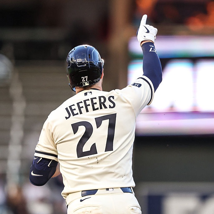 Friday Hour 3: Charlie Oakes talks movies & Dan Hayes talks Twins baseball