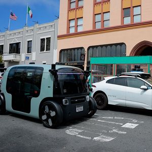 Should Waymo vehicles have safety drivers, or is Minneapolis missing the point?