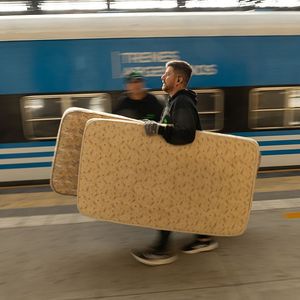 Help Jason get rid of a mattress!