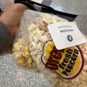 DeRusha Eats: Drew's Popcorn is coming to Target Center!