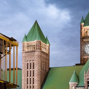 Chaos at the MPLS City Council during debate over international policy