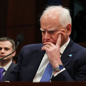 State of the State, hot tub boats, political violence and more with Torey Van Oot!