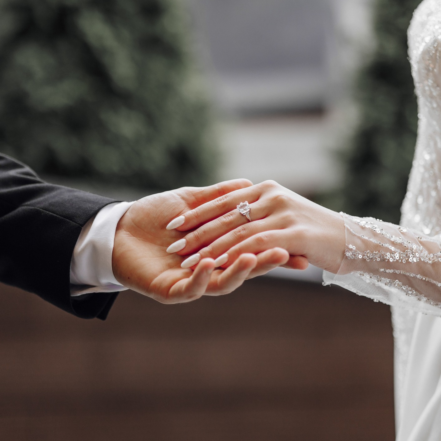 Monogamy and Open Relationships with Susie Jones!