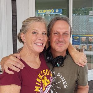 What's the best way for Susie Jones to find a guy?