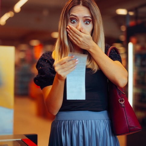 Feeling the pressure of inflation & finding a guy for Susie Jones