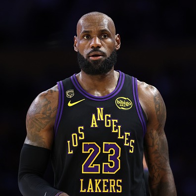 Jon Krawczynski tells us, at least on the court, it makes a lot of sense for LeBron to come to Minnesota