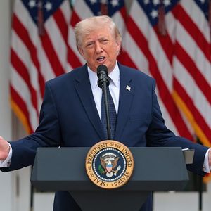 Trump's call to FIFA & Fireworks Fanline!