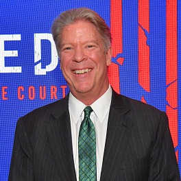 Major Garrett shares the internal debate networks are having about whether or not to carry Trump tomorrow night