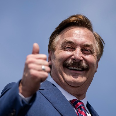 Is Mike Lindell the slight favorite to win the GOP primary for Governor? Tom Hauser says poll data says he is.