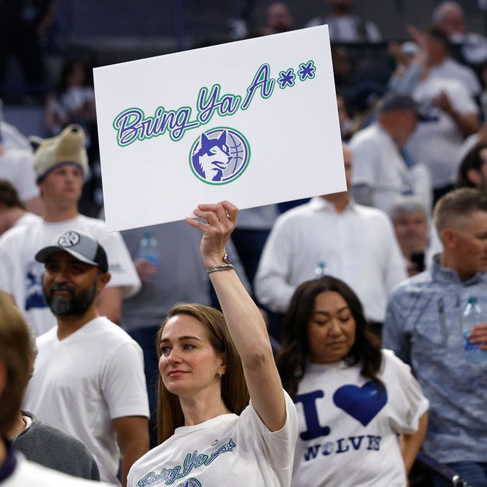 Marc Lore sells stake in Wolves and Lynx