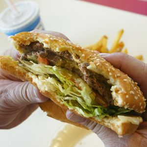 Cheeseburger in RADIO Paradise