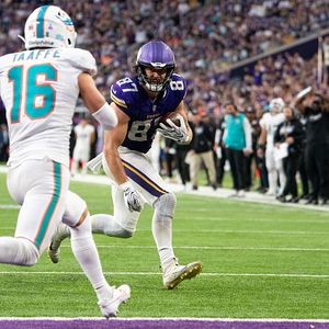 Full Show: Vikings reaction, Tom Hauser, Overrated, Somali gang violence, Chip Scoggins, Swift Takes! and more!