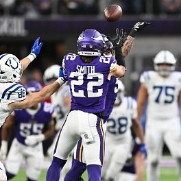 Full Show: Vikings at 6-0, Flock camera pushback, Overrated, Obama campaigning, Chip Scoggins, Swift Takes! and more!