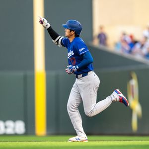 Ohtani and Freeman lead Dodgers to series opening win over the Twins