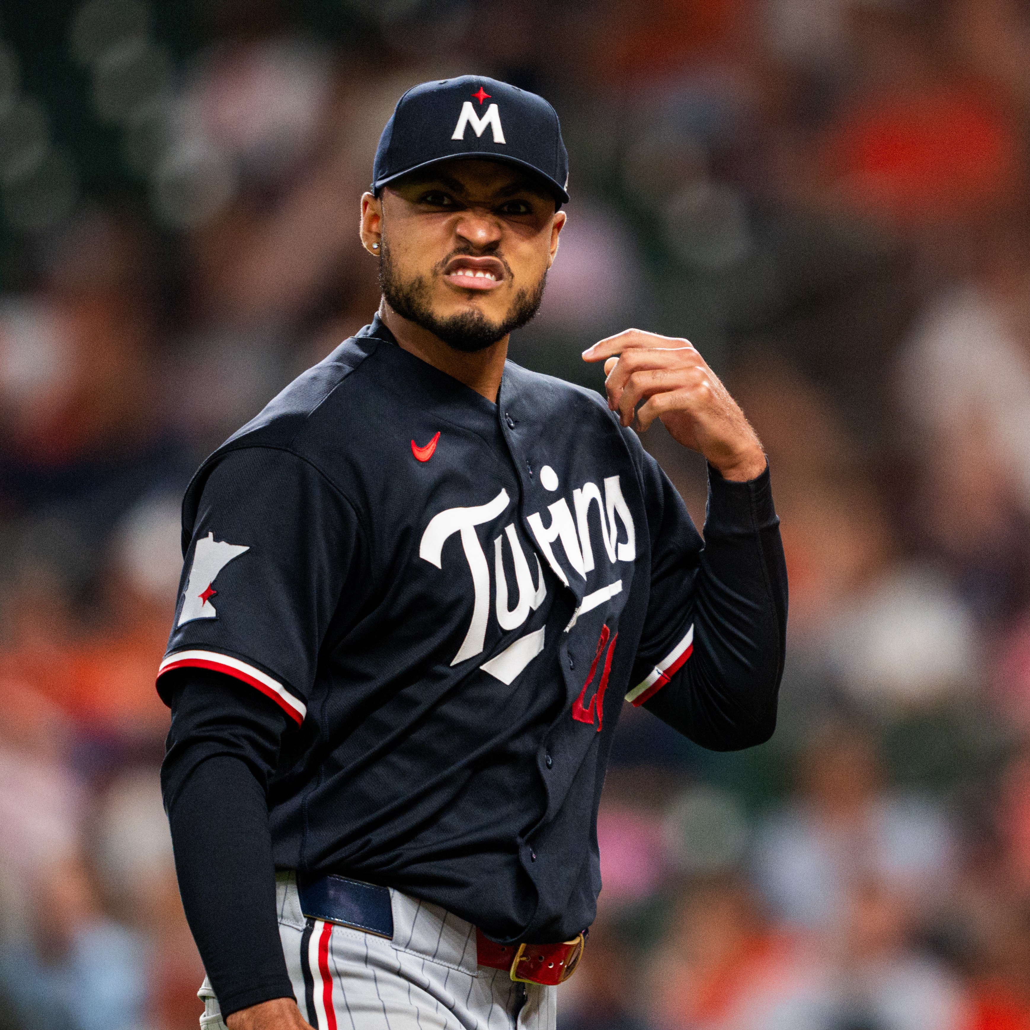 Bradley carves up Astros in series win