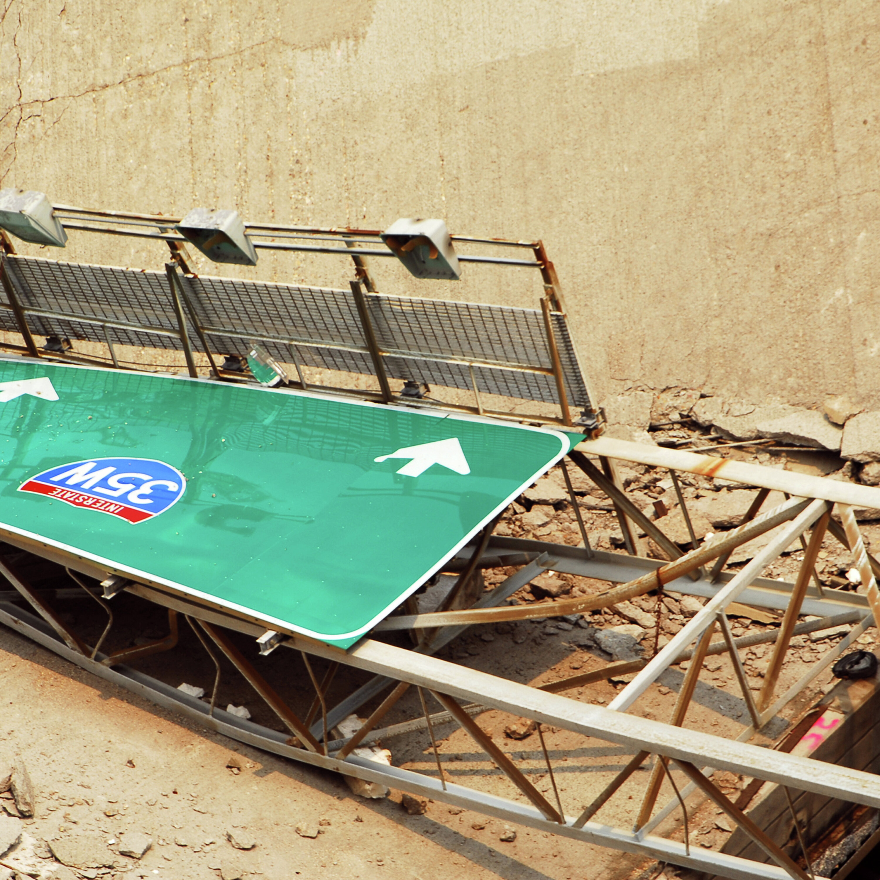 WCCO 100 Days - 35W Bridge Collapse