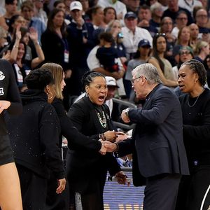 Breaking down the Geno vs. Dawn confrontation!