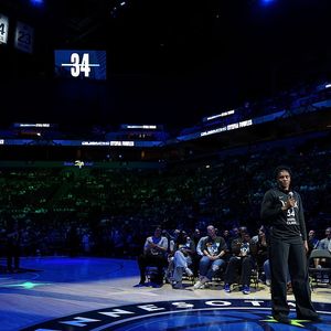 Sloane Martin on the Minnesota Lynx playing like a championship team and honoring Sylvia Fowles!