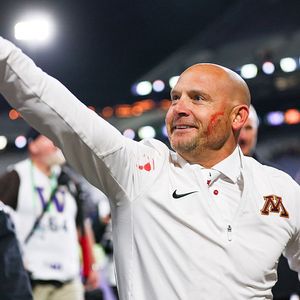Recapping a late one in Washington with a Gophers win!