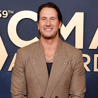 Russell Dickerson | 2025 CMA Awards